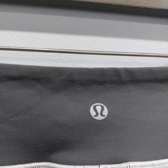 Lululemon Compass Pant Twiggy Printed Nimbus / Soot Light - Picture 5 of 6